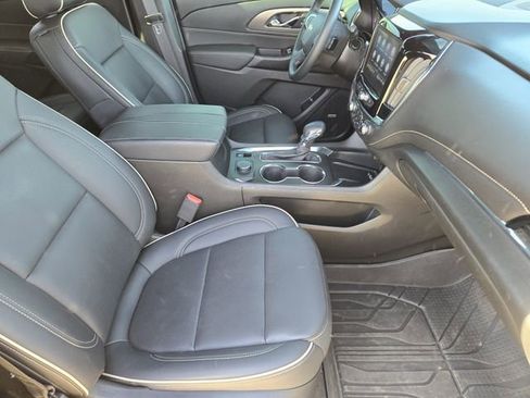 Used 2023 Chevrolet Traverse Premier w/ LPO, Floor Liner Package image 15