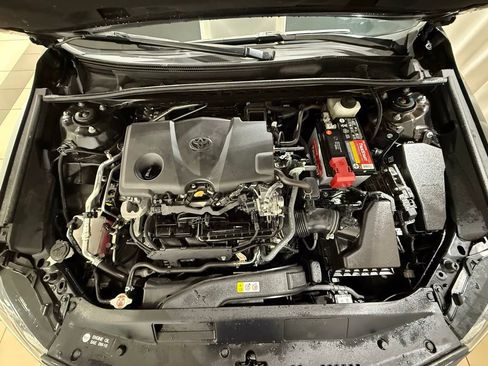 Certified 2023 Toyota Camry SE w/ Blackout Package (TMS) image 10