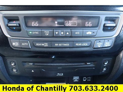 Used 2019 Honda Pilot Elite image 18