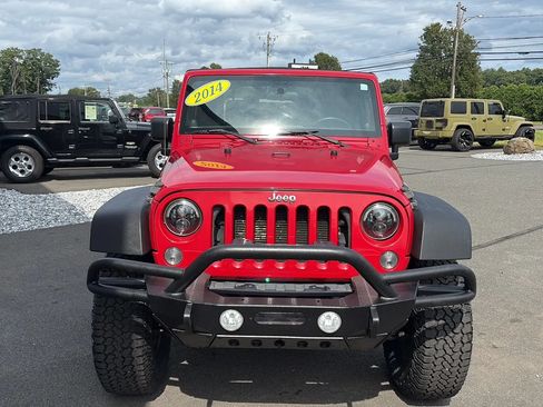 Used 2014 Jeep Wrangler Sport w/ Connectivity Group AWD/4WD image 25