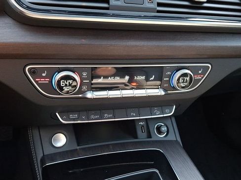 Used 2023 Audi Q5 2.0T Premium Plus w/ Premium Plus Package image 16