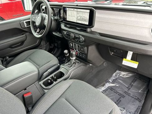 New 2026 Jeep Gladiator Willys image 13