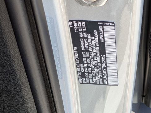 New 2026 Porsche Cayenne image 32