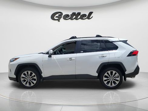 Certified 2025 Toyota RAV4 XLE Premium FWD image 8