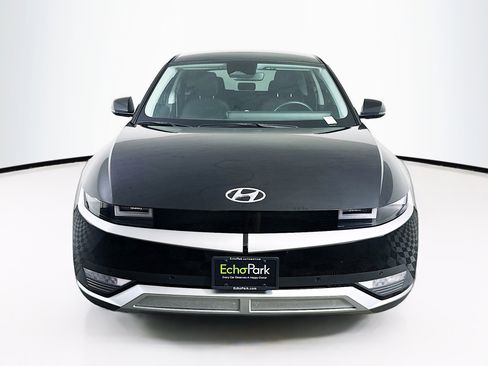 Used 2024 Hyundai Ioniq 5 SEL RWD image 2