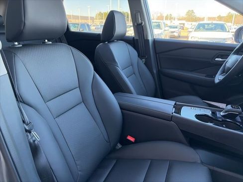 New 2026 Nissan Rogue SV w/ SV Premium Package image 22