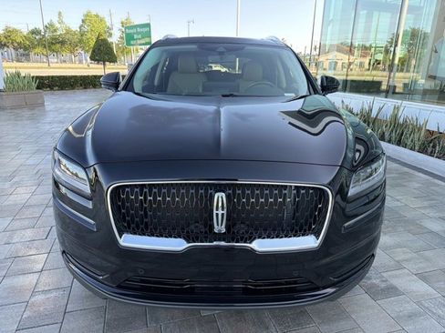 Used 2023 Lincoln Nautilus Reserve w/ Equipment Group 201A FWD image 7