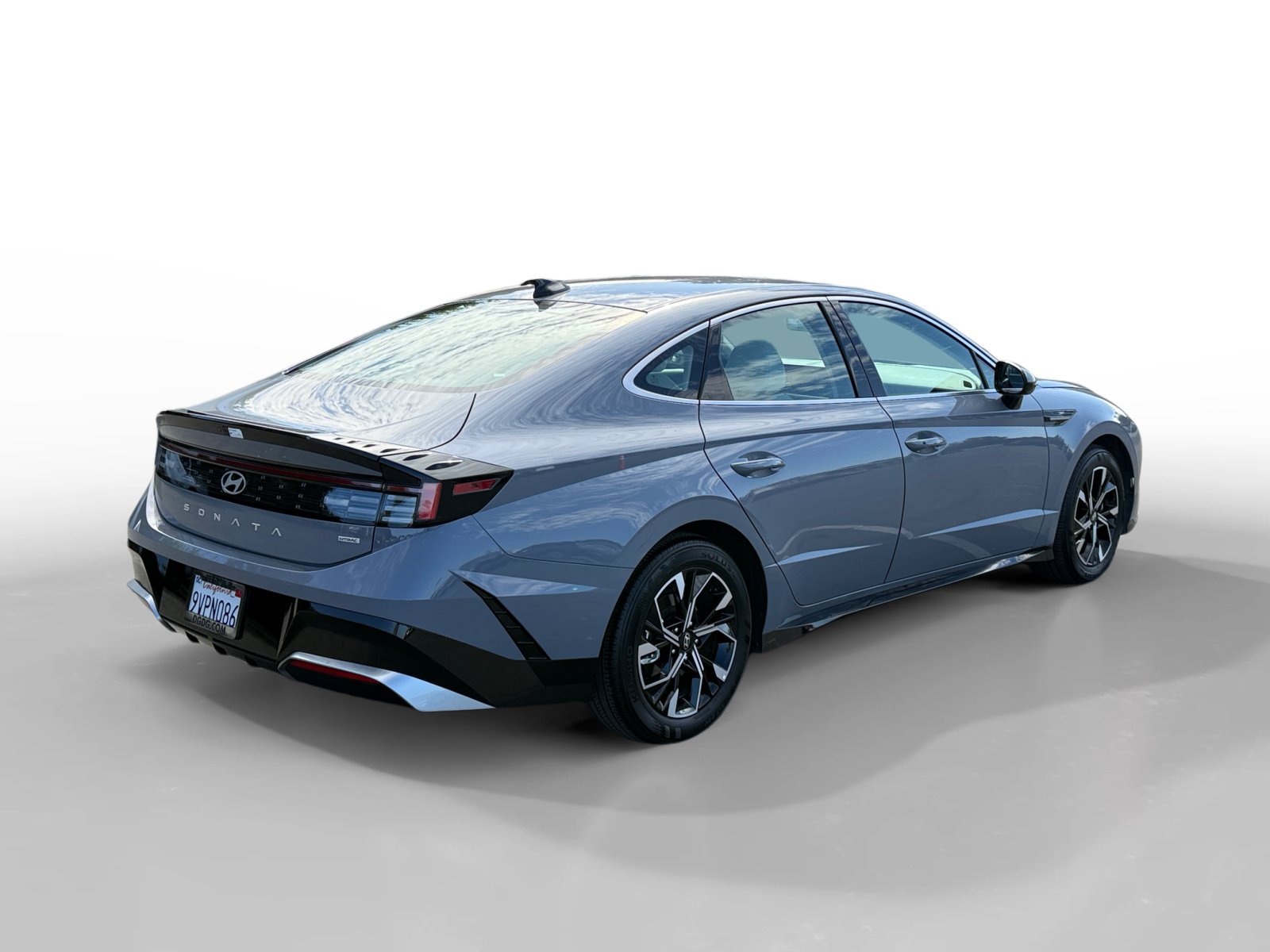 Certified 2025 Hyundai Sonata SEL AWD/4WD image 5
