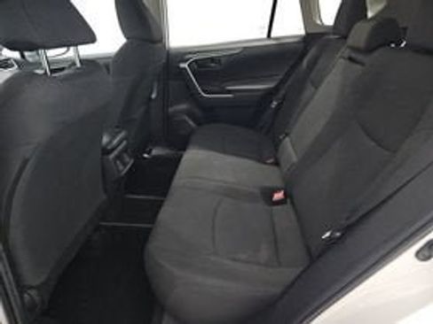 Used 2023 Toyota RAV4 LE AWD/4WD image 8