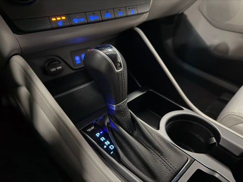 Used 2017 Hyundai Tucson Sport w/ Cargo Package image 21