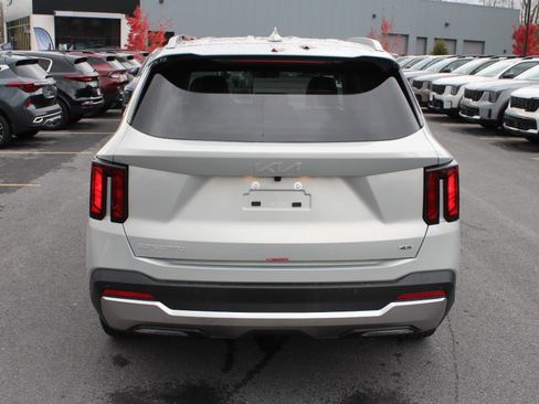 New 2026 Kia Sorento S AWD/4WD image 6