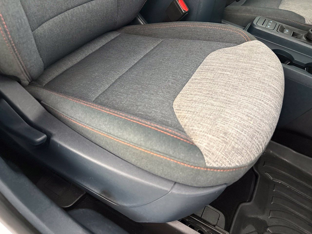 Used 2022 Ford Maverick XLT FWD image 32