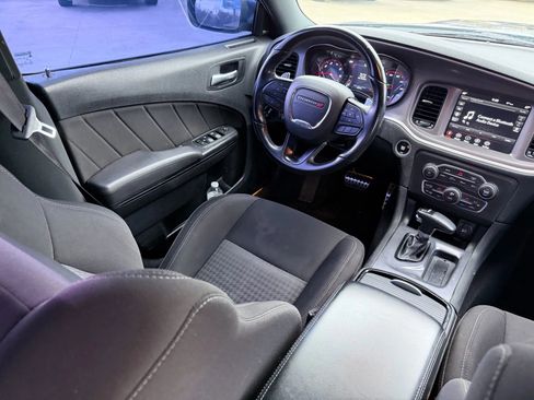 Used 2022 Dodge Charger GT w/ Blacktop Package image 10