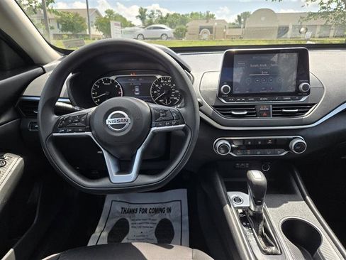 Used 2020 Nissan Altima 2.5 S image 12