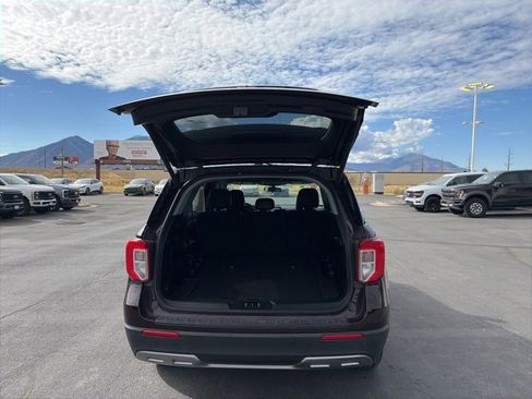 Used 2023 Ford Explorer XLT w/ Equipment Group 202A image 16