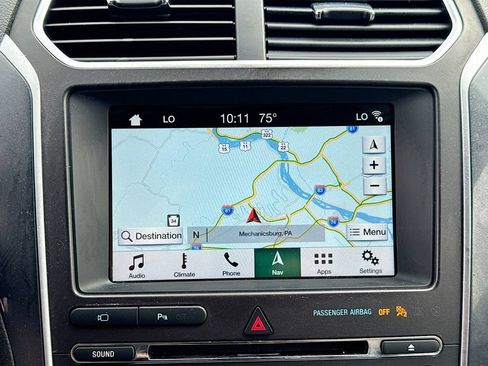Used 2018 Ford Explorer Limited AWD/4WD image 13