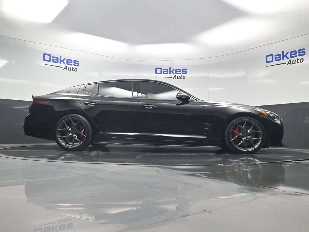 Used 2019 Kia Stinger GT1 AWD/4WD image 46