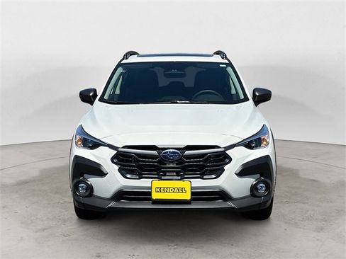 Used 2025 Subaru Crosstrek 2.0i Premium image 8