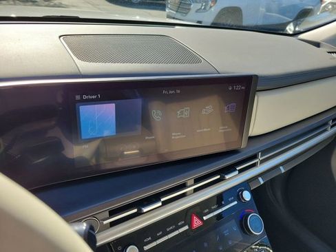 Used 2025 Hyundai Santa Fe SEL image 19