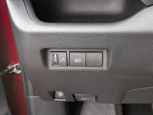 Used 2024 Toyota RAV4 XLE image 27