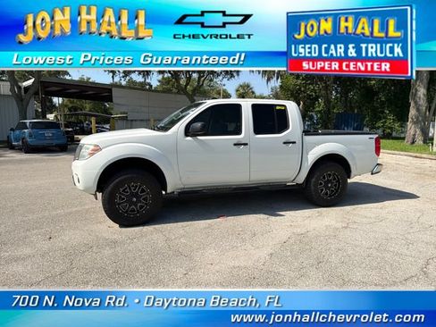 Used 2019 Nissan Frontier SV RWD image 3