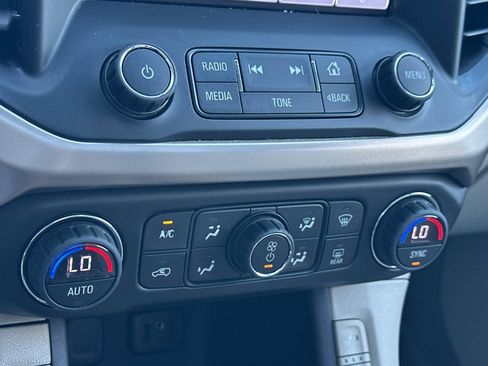 Used 2017 GMC Acadia Denali w/ Technology Package image 26