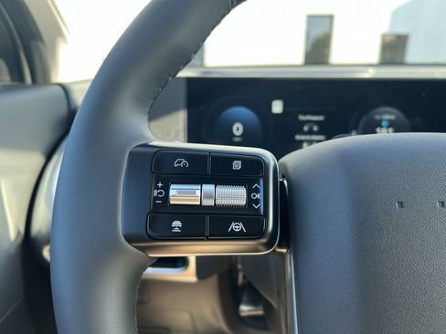 New 2026 Hyundai Ioniq 9 SE image 26