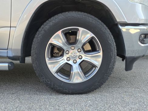 Used 2022 RAM 1500 Laramie image 42