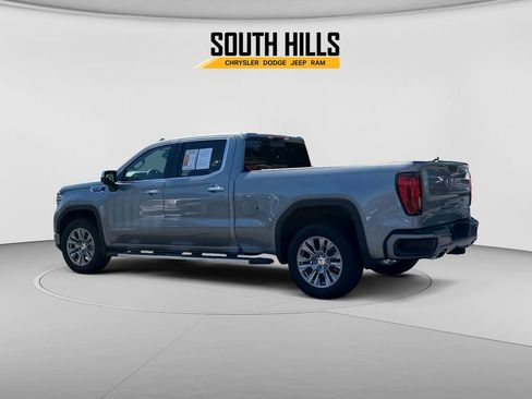 Used 2024 GMC Sierra 1500 Denali w/ Technology Package AWD/4WD image 3