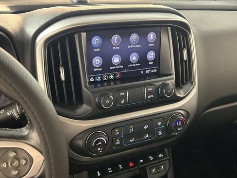 Used 2020 Chevrolet Colorado ZR2 w/ Colorado ZR2 Bison Edition AWD/4WD image 17