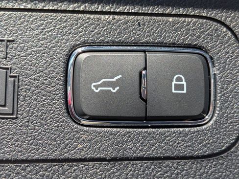 Certified 2025 Lincoln Aviator Reserve image 14