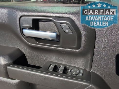 Used 2025 Chevrolet Silverado 1500 Custom image 16