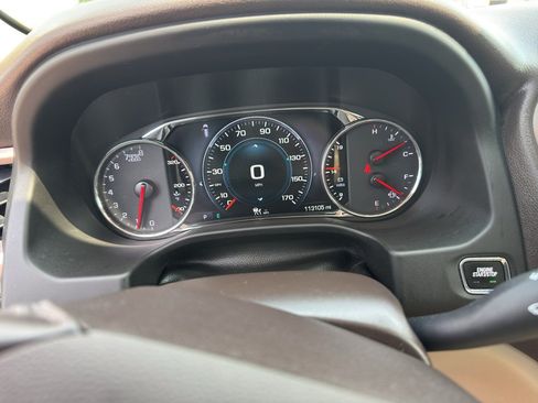 Used 2017 GMC Acadia Denali w/ Technology Package AWD/4WD image 15
