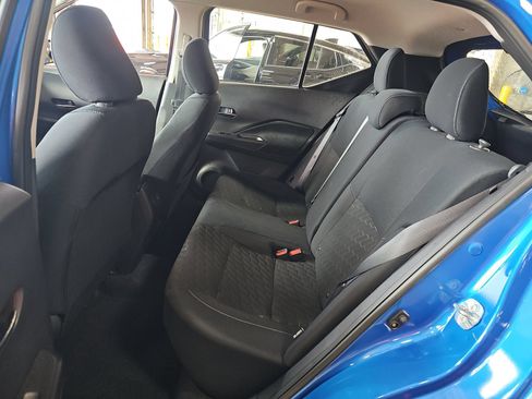 Used 2024 Nissan Kicks SV FWD image 9