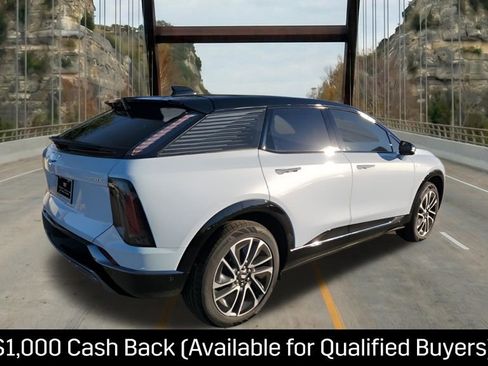 New 2026 Cadillac Optiq Sport 1 w/ LPO, Floor Liner Package image 9