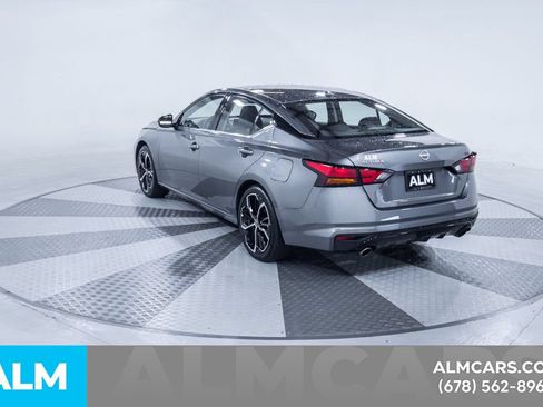Used 2025 Nissan Altima 2.5 SR FWD image 7