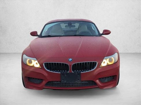 Used 2011 BMW Z4 sDrive30i image 2