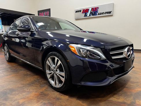 Used 2018 Mercedes-Benz C 300 4MATIC Sedan image 3