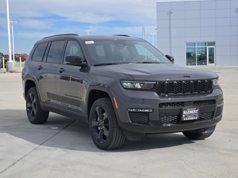 New 2025 Jeep Grand Cherokee L Limited w/ Black Appearance Package image 3
