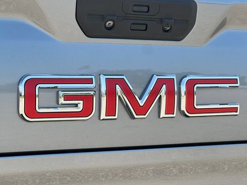 Used 2021 GMC Sierra 1500 AT4 w/ AT4 Premium Package AWD/4WD image 60