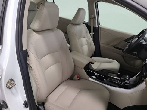 Used 2016 Honda Accord EX-L image 13
