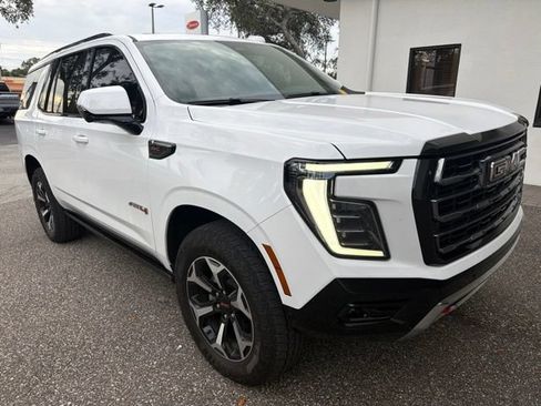 Used 2025 GMC Yukon AT4 w/ AT4 Premium Plus Package AWD/4WD image 1