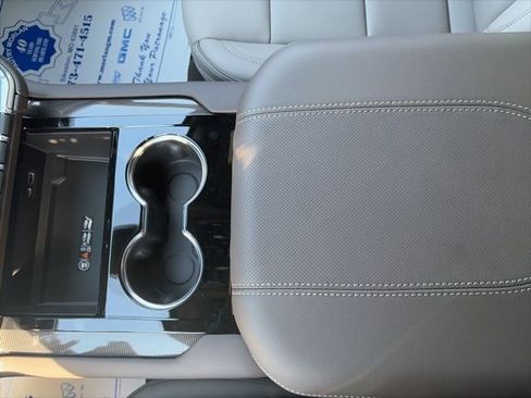 New 2026 GMC Yukon Elevation w/ Elevation Premium Package image 25