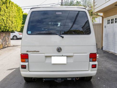 Used 2003 Volkswagen Eurovan MV image 7