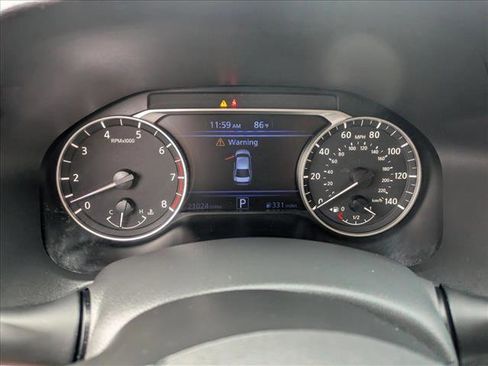 Used 2025 Nissan Altima 2.5 SV FWD image 10