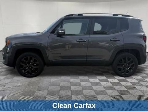 Used 2016 Jeep Renegade Latitude AWD/4WD image 2
