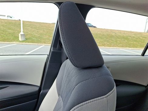 Certified 2023 Toyota Corolla LE image 17