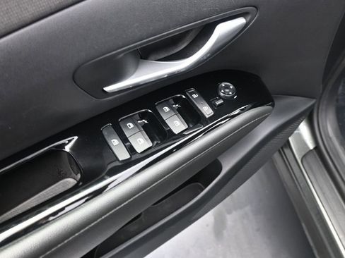 Used 2022 Hyundai Tucson SEL w/ Convenience Package image 16