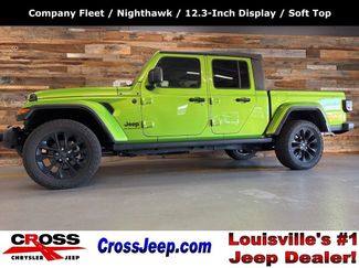 Used 2025 Jeep Gladiator Sport video 1