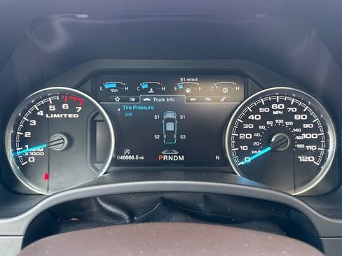 Used 2019 Ford F150 Limited w/ Trailer Tow Package image 18